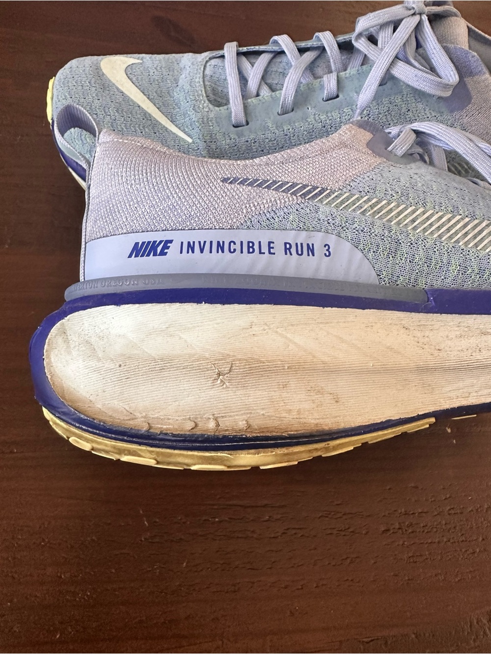 Nike Light Blue Invincible 3 Run Sneakers Mens Size 12